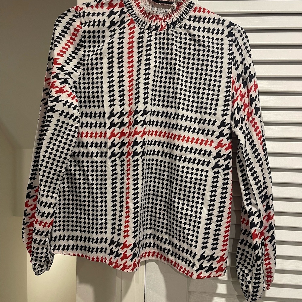 SHEIN Black White & Red Houndstooth Plaid Top